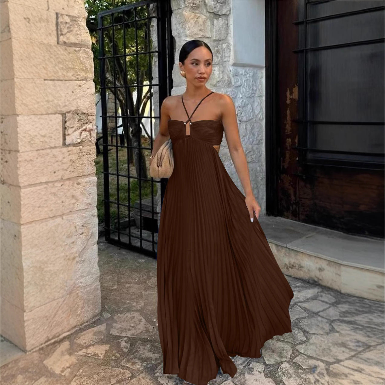 Naïssa – Robe Bustier Plissée et Élégante